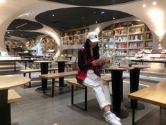 -钟书阁