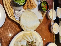 -唐山宴百姓府邸院落中餐