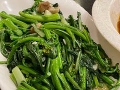 油渣炒菜心-美极鲜食坊(宝安南路店)