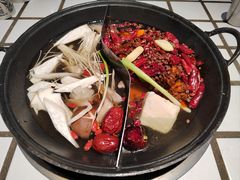 -贰回巷火锅馆(钟楼店)
