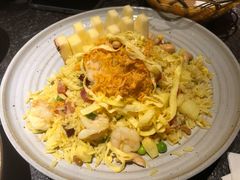 菠萝海鲜炒饭-泰傳奇