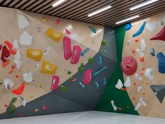 -ROCKPLUS攀岩馆(环宇城店)