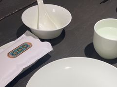 -粤凤佬