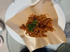 -阿瓦山寨·湘菜现炒·剁椒鱼头王(咸阳总店)