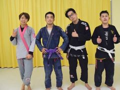 -勇气斑马·巴西柔术&跆拳道(浦东三林店)