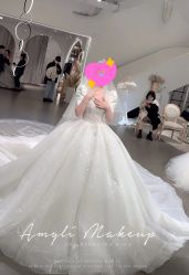 -艾米丽婚纱礼服