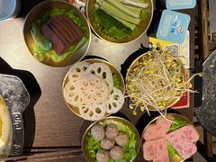 -九牧鱻·渝老鬼重庆火锅(人民路店)
