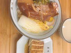 -狮头牌卤味研究所·卤味饭(花城汇南区店)