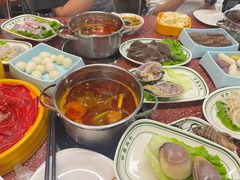 -四囍码头海鲜烧烤自助火锅(外滩南京东路悦荟广场店)