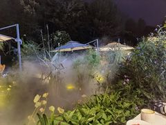 -墨居上隐·院子里火锅(峨眉店)