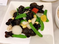 榄油田园炒杂菜-翠华餐厅(德基广场店)