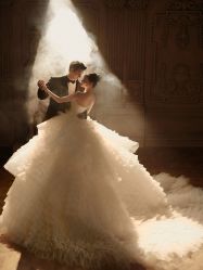 -至臻微拉婚纱摄影