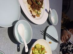 -湖畔鲁菜·二十年老字号餐厅(大明湖店)