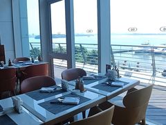 -苏州金鸡湖中茵皇冠假日酒店