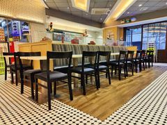 -潮庭港式茶餐厅·熊仔奶茶(同济广场店)