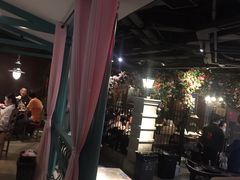 -沪小胖小龙虾(淮海中路旗舰店)