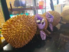 -鹿客西街(欧乐时尚广场店)