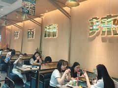 -新中关购物中心