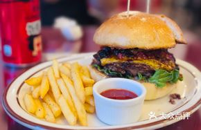 Italian-style Foie Gras Burger