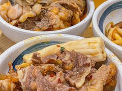 -杨老板·海鲜集市火锅·鲜切牛肉(中防万宝店)