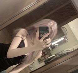 -AYO SALON