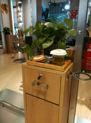 -简法造型·品牌形象店