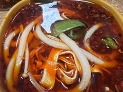 -天瑞福云南过桥米线(十里河店)