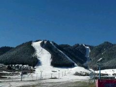 -丝绸之路山地度假区滑雪场