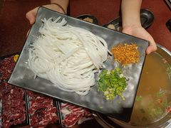 -牛肉彪·19年专注·潮汕牛肉火锅(祈福店)