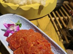 -老牌坊云南鱼豆花火锅(哈西万达店)