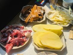 -九尺赵老四鲜鹅肠火锅