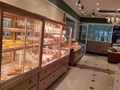 面包甜点陈列柜-丹香(青岛南京路店)