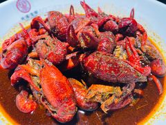 -叶派龙虾•招牌香辣蟹·海鲜(中海国际店)