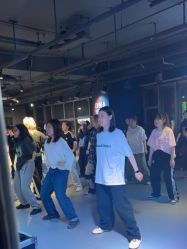 -DNA舞室