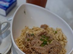 肥牛捞出前一丁套餐-香港新发烧腊茶餐厅(书城店)