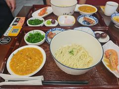 -百年老字号·观振兴蟹黄面·三虾面·苏式面(观前街富仁坊巷店)