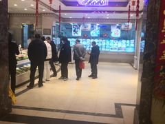 -沪华海鲜大酒楼(南汇店)