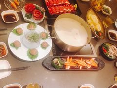 -捞王锅物料理(上海世茂广场店)