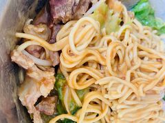 -阿池碎肉拌面