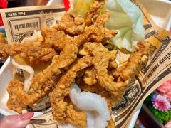 -小天鹅火锅·一线江景洪鼎旗舰店(洪崖洞店)