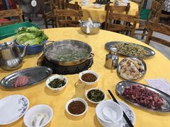 -五洞培记山庄·鲜牛肉火锅