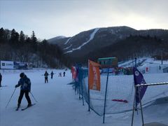 -亚布力新体委滑雪场