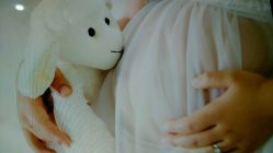 android_upload_pic-iplus爱家高端孕妇摄影