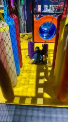 -反弹蹦床公园·亲子乐园·团建·派对(尚品奥莱店)