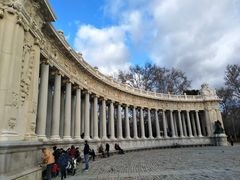 -阿方索十二世纪念碑