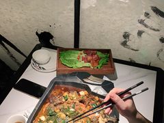 -江边城外烤全鱼(世茂广场店)