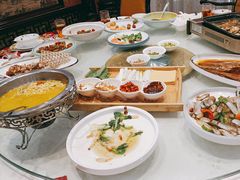 -皇宫大酒店