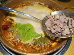 -洱火云南酸菜牛肉火锅(石景山当代商城店)