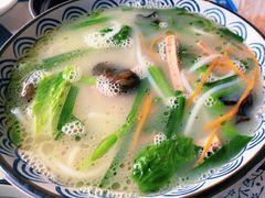 -洱海人家餐厅(仙足岛店)