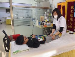 -季群小儿推拿(圣克拉店)